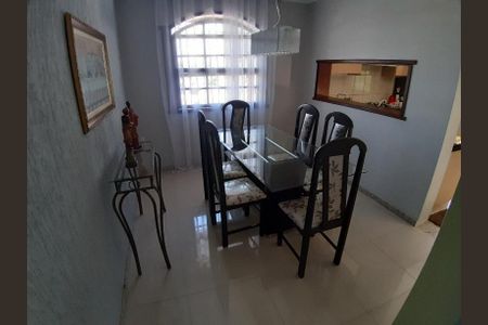 Casa à venda com 3 quartos, 526m² em Glória, Belo Horizonte