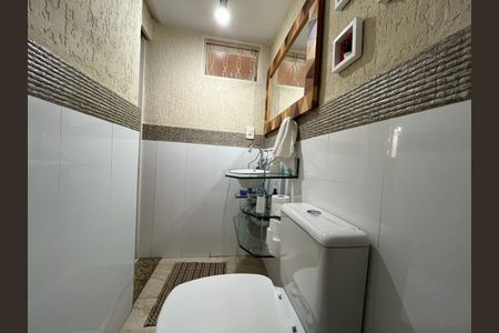 Casa à venda com 318m², 5 quartos e 4 vagas