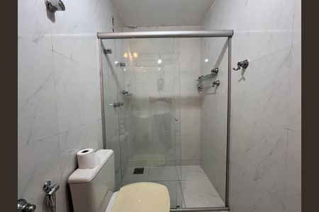 Casa à venda com 318m², 5 quartos e 4 vagas
