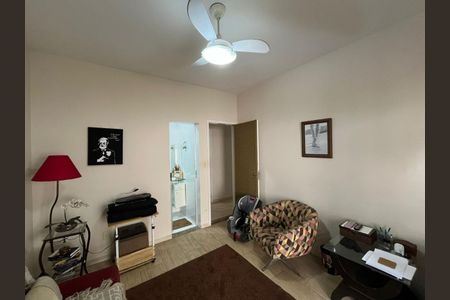 Casa à venda com 318m², 5 quartos e 4 vagas