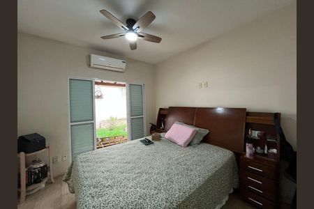 Casa à venda com 318m², 5 quartos e 4 vagas
