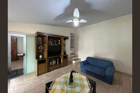 Casa à venda com 318m², 5 quartos e 4 vagas