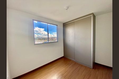 Apartamento à venda com 2 quartos, 121m² em Cabral, Contagem