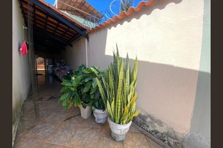 Casa à venda com 220m², 3 quartos e 8 vagas