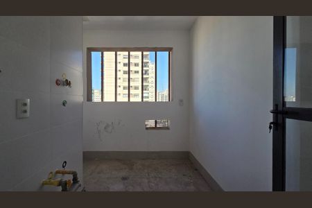 Apartamento à venda com 156m², 3 quartos e 1 vaga