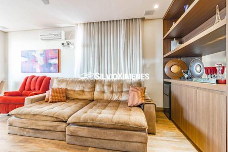 Apartamento à venda com 4 quartos, 370m² em Funcionários, Belo Horizonte