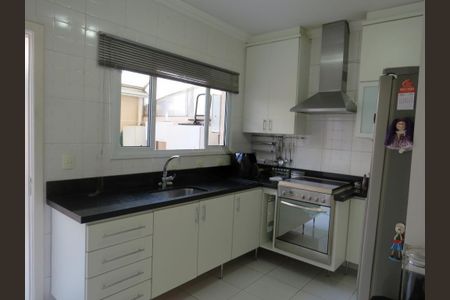 Casa à venda com 3 quartos, 102m² em Jardim Taquaral, São Paulo