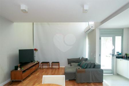 Apartamento à venda com 96m², 1 quarto e 2 vagas