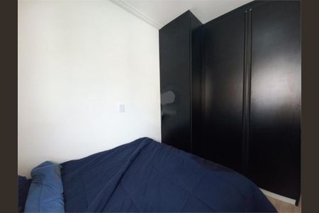 Casa à venda com 72m², 2 quartos e 3 vagas