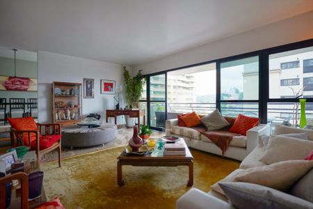 Apartamento à venda com 3 quartos, 236m² em Real Parque, São Paulo