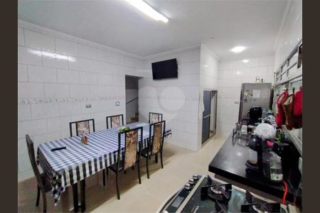 Casa à venda com 3 quartos, 139m² em Vila Carrão, São Paulo