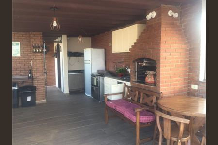 Casa à venda com 3 quartos, 215m² em Vila Alpina, São Paulo