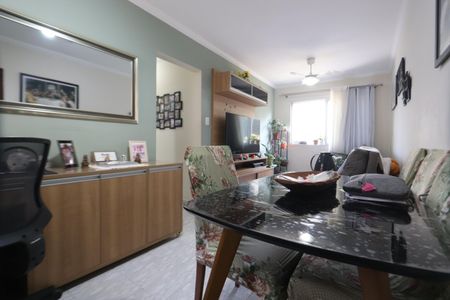Apartamento à venda com 57m², 2 quartos e 1 vagaSala