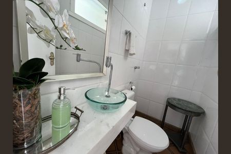 Casa à venda com 3 quartos, 187m² em Castelo, Belo Horizonte