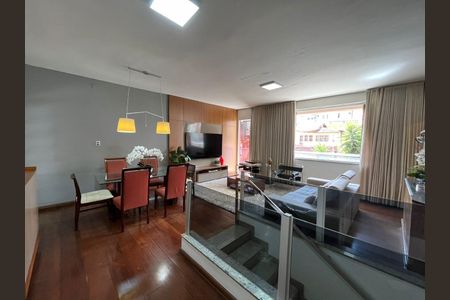 Casa à venda com 3 quartos, 187m² em Castelo, Belo Horizonte
