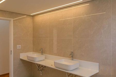Apartamento à venda com 240m², 3 quartos e 2 vagas