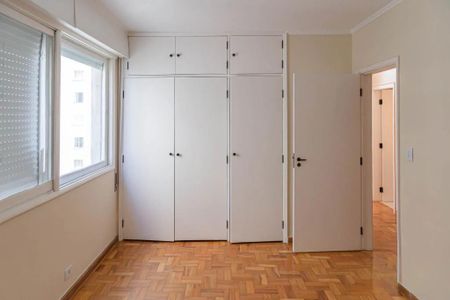 Apartamento à venda com 240m², 3 quartos e 2 vagas