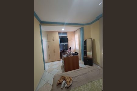 Casa à venda com 4 quartos, 360m² em Jardim Laguna, Contagem