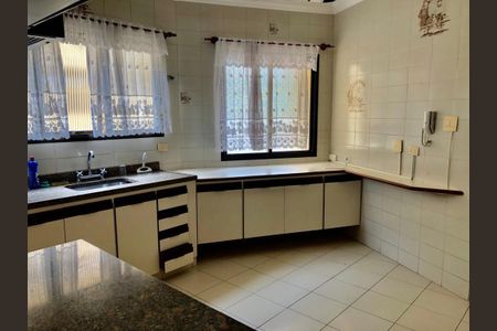 Apartamento à venda com 138m², 3 quartos e 3 vagas