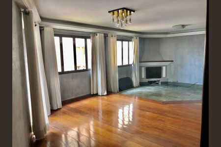 Apartamento à venda com 138m², 3 quartos e 3 vagas