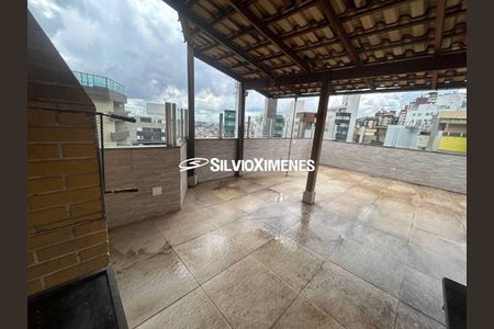 Apartamento à venda com 220m², 3 quartos e 2 vagas