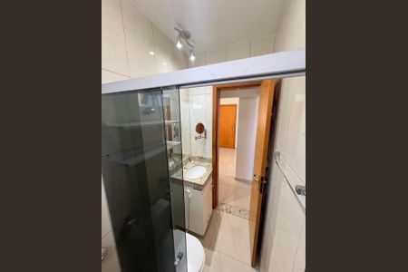Apartamento à venda com 2 quartos, 110m² em Cabral, Contagem