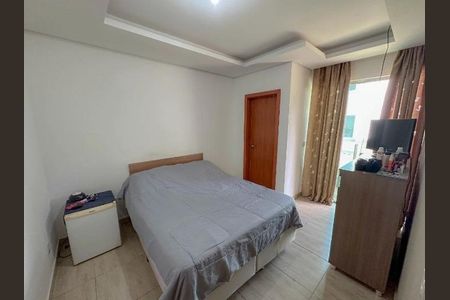 Apartamento à venda com 3 quartos, 110m² em Cabral, Contagem