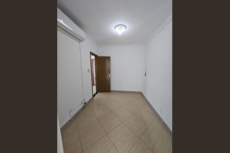Casa à venda com 3 quartos, 130m² em Cabral, Contagem
