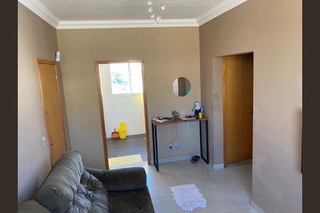 Apartamento à venda com 2 quartos, 96m² em Cabral, Contagem
