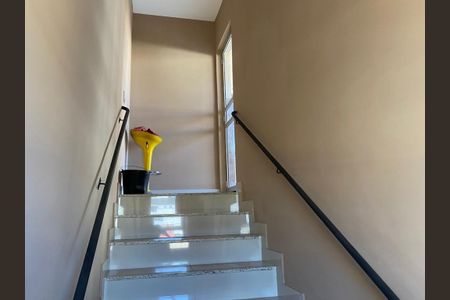 Apartamento à venda com 2 quartos, 96m² em Cabral, Contagem