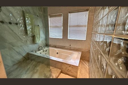 Casa à venda com 397m², 7 quartos e 6 vagas
