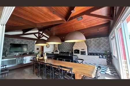 Casa à venda com 397m², 7 quartos e 6 vagas