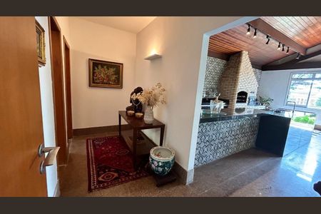 Casa à venda com 397m², 7 quartos e 6 vagas