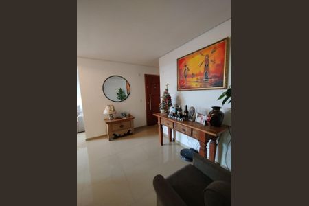Apartamento à venda com 3 quartos, 150m² em Cabral, Contagem
