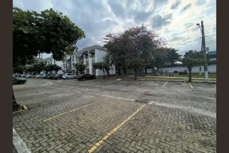 Apartamento à venda com 60m², 2 quartos e 1 vaga