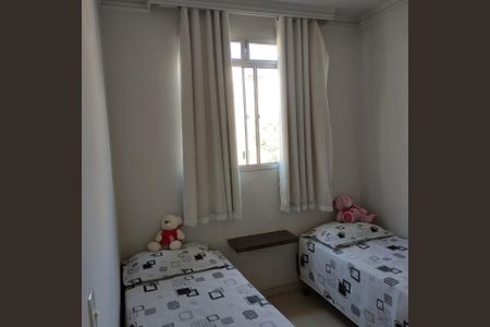 Apartamento à venda com 2 quartos, 62m² em Kennedy, Contagem