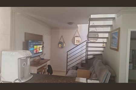 Apartamento à venda com 2 quartos, 62m² em Kennedy, Contagem