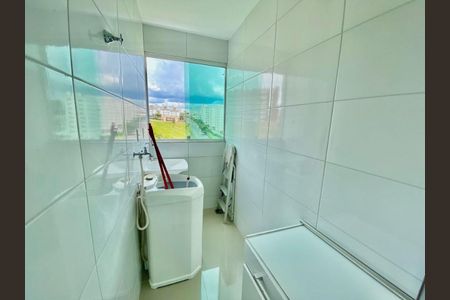 Apartamento à venda com 2 quartos, 150m² em Cabral, Contagem