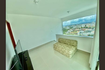 Apartamento à venda com 2 quartos, 150m² em Cabral, Contagem