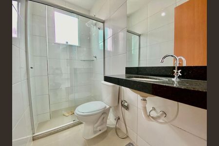 Apartamento à venda com 2 quartos, 150m² em Cabral, Contagem