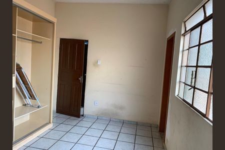 Casa à venda com 3 quartos, 130m² em Incofindência, Belo Horizonte