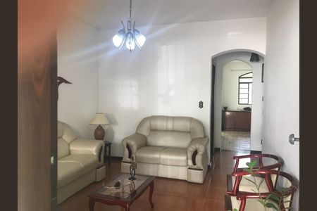 Casa à venda com 2 quartos, 140m² em Castelo, Belo Horizonte