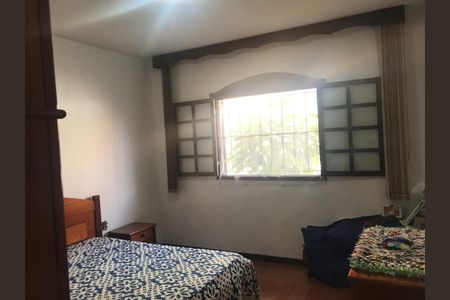 Casa à venda com 2 quartos, 140m² em Castelo, Belo Horizonte