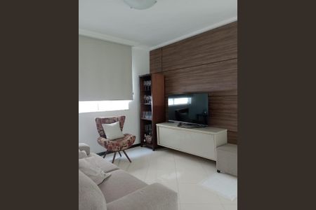 Apartamento à venda com 132m², 4 quartos e 4 vagas