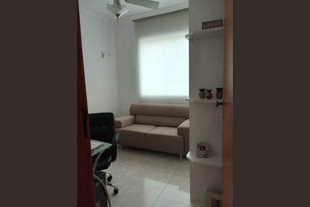 Apartamento à venda com 132m², 4 quartos e 4 vagas