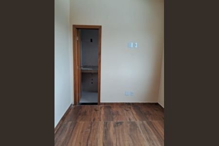 Casa à venda com 3 quartos, 100m² em Copacabana, Belo Horizonte