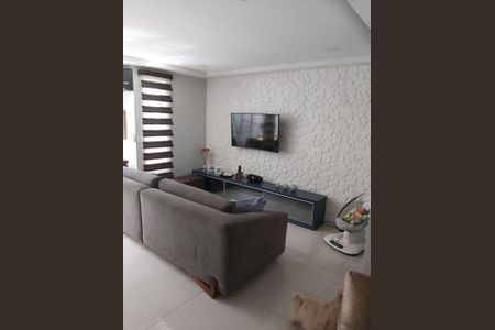 Casa de Condomínio à venda com 3 quartos, 120m² em Vila Santo Estefano, São Paulo