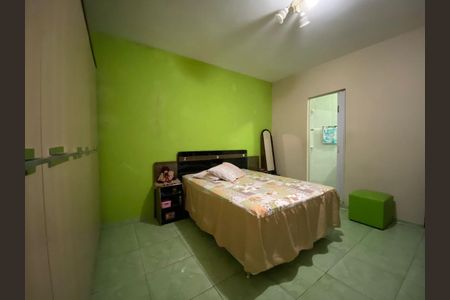 Casa à venda com 2 quartos, 93m² em Colorado, Contagem