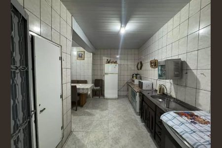 Casa à venda com 3 quartos, 250m² em Jardim Laguna, Contagem