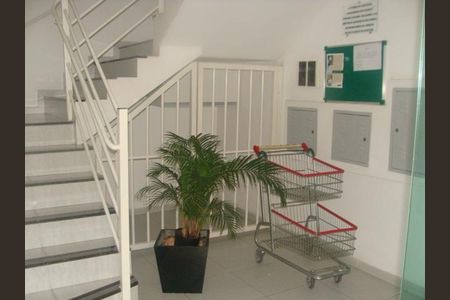 Apartamento à venda com 3 quartos, 74m² em Cabral, Contagem